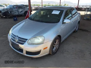2007 Volkswagen Jetta Wolfsburg Edition with VIN 3VWEF71K67M141186, listed as a IAAI auction lot 42481574 with 199,744 mi miles and . Bid and sale history available at DreamBid. Image 6.