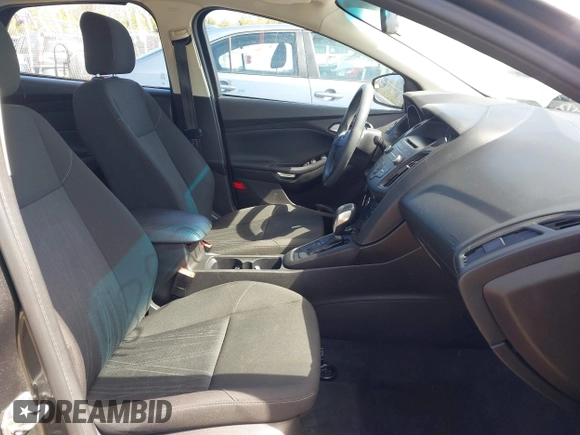2017 Ford Focus SE with VIN 1FADP3F26HL229452, listed as a IAAI auction lot 41882192 with 83,499 mi miles. Bid and sale history available at carsss.com. Image 5.