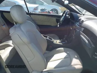 2007 Mercedes-Benz CLK 350 z VIN WDBTK56F97F229640, wystawiony jako IAAI lot #42655767 z przebiegiem 131 159 mil mil oraz . Historia ofert i sprzedaży dostępna na DreamBid. Obrazek 5.