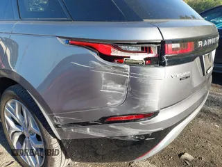 2020 Land Rover Range Rover Velar S z VIN SALYB2EXXLA295307, wystawiony jako IAAI lot #41971330 z przebiegiem 12 192 mil mil oraz . Historia ofert i sprzedaży dostępna na DreamBid. Obrazek 6.
