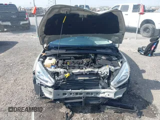 2015 Ford Focus SE с VIN 1FADP3F26FL209022, выставлен на аукционе IAAI как лот 42070713 с пробегом 31 908 миль миль и . История ставок и продаж доступна на DreamBid. Изображение 10.
