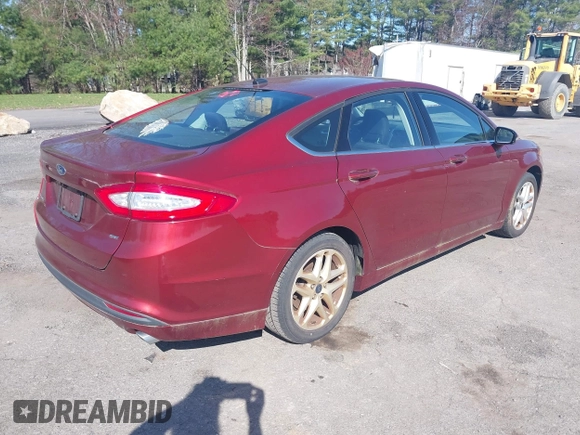 2014 Ford Fusion SE with VIN 3FA6P0H72ER277589, listed as a IAAI auction lot 42088477 with 152,820 mi miles. Bid and sale history available at carsss.com. Image 4.