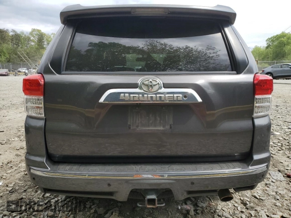 2010 Toyota 4Runner Trail z VIN JTEBU5JR4A5015009, wystawiony jako Copart lot #54732485 z przebiegiem 196 594 mil mil oraz Szkoda całkowita • Salvage title. Historia ofert i sprzedaży dostępna na DreamBid. Obrazek 6.