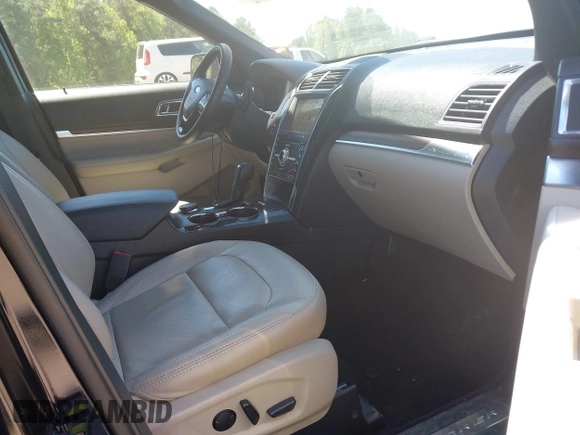 2019 Ford Explorer Limited z VIN 1FM5K8F82KGA03399, wystawiony jako IAAI lot #42329958 z przebiegiem 60 028 mil mil oraz . Historia ofert i sprzedaży dostępna na DreamBid. Obrazek 5.