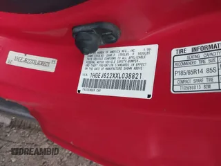 1999 Honda Civic DX with VIN 1HGEJ622XXL038821, listed as a IAAI auction lot 41725988 with Not Provided miles. Bid and sale history available at carsss.com. Image 9.