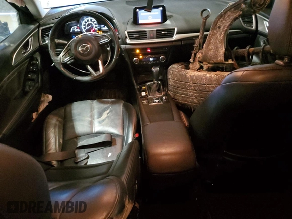 2018 Mazda 3 Touring with VIN 3MZBN1L37JM199419, listed as a Copart auction lot 48133745 with 84,279 mi miles and Salvage Title. Bid and sale history available at carsss.com. Image 8.