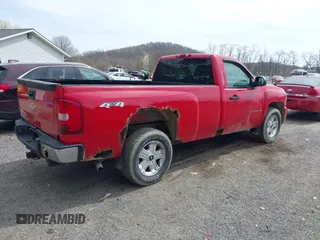 2007 Chevrolet Silverado 1500 1LT with VIN 1GCEK14067Z538823, listed as a IAAI auction lot 41996239 with 175,901 mi miles and . Bid and sale history available at DreamBid. Image 4.