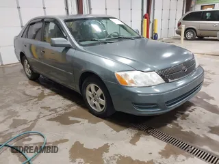 2000 Toyota Avalon XL z VIN 4T1BF28B4YU067175, wystawiony jako IAAI lot #42396309 z przebiegiem 268 064 mil mil oraz . Historia ofert i sprzedaży dostępna na DreamBid. Obrazek 1.