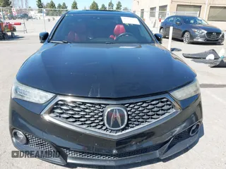 2018 Acura TLX w/A-SPEC Pkg with VIN 19UUB2F69JA007609, listed as a IAAI auction lot 41754437 with 195,047 mi miles. Bid and sale history available at carsss.com. Image 12.