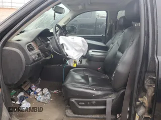 2010 Chevrolet Avalanche LTZ with VIN 3GNNCGE01AG259664, listed as a Copart auction lot 80579493 with Not Provided miles and Salvage Title. Bid and sale history available at DreamBid. Image 7.