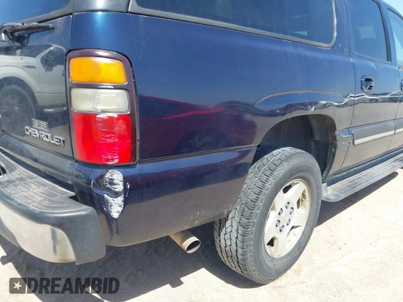 2005 Chevrolet Suburban LT with VIN 1GNFK16Z45J157703, listed as a IAAI auction lot 41840882 with 337,113 mi miles and . Bid and sale history available at DreamBid. Image 6.