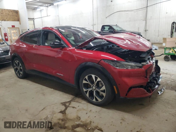 2022 Ford Mustang Mach-E Premium z VIN 3FMTK3SUXNMA56049, wystawiony jako Copart lot #55595135 z przebiegiem Nie podano mil oraz Szkoda całkowita • Salvage title. Historia ofert i sprzedaży dostępna na DreamBid. Obrazek 4.