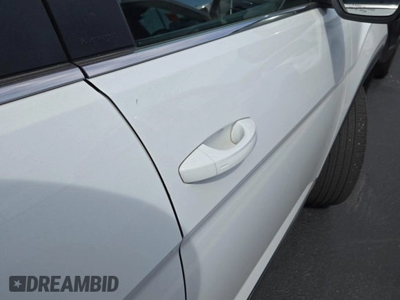 2024 Volkswagen Atlas SE с VIN 1V2HR2CA9RC564720, выставлен на аукционе IAAI как лот 42774211 с пробегом 22 207 миль миль и . История ставок и продаж доступна на DreamBid. Изображение 18.