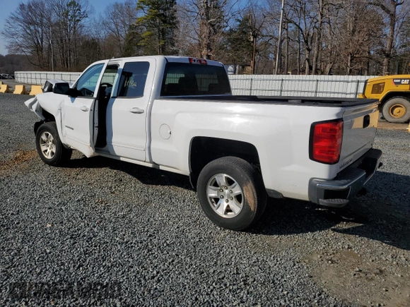 2018 Chevrolet Silverado 1500 LT with VIN 1GCRCREH7JZ194637, listed as a Copart auction lot 44399435 with 111,928 mi miles and Salvage Title. Bid and sale history available at DreamBid. Image 2.