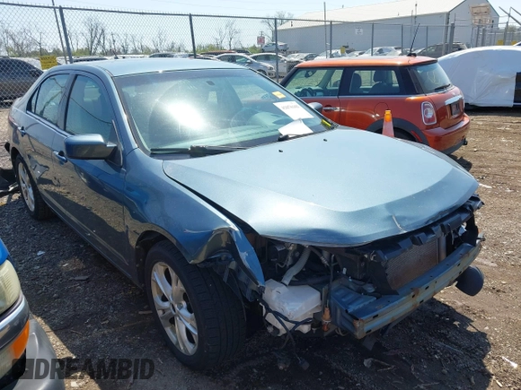 2012 Ford Fusion SE with VIN 3FAHP0HA1CR315945, listed as a IAAI auction lot 42076103 with 187,790 mi miles. Bid and sale history available at carsss.com. Image 1.