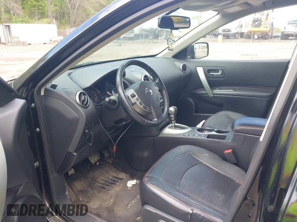 2012 Nissan Rogue S z VIN JN8AS5MV4CW384789, wystawiony jako IAAI lot #42178013 z przebiegiem 147 163 mil mil oraz . Historia ofert i sprzedaży dostępna na DreamBid. Obrazek 5.