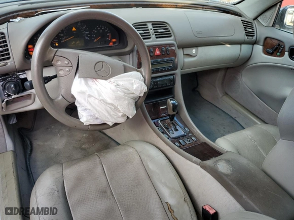 2000 Mercedes-Benz CLK-Class with VIN WDBLK65G7YT050936, listed as a Copart auction lot 41659725 with 225,521 mi miles and Salvage Title. Bid and sale history available at carsss.com. Image 8.