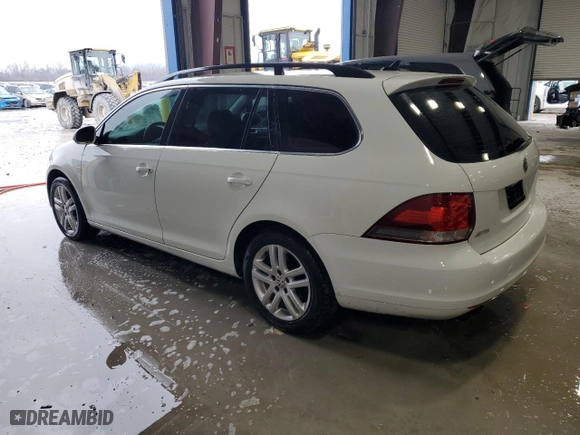 2014 Volkswagen Jetta SportWagen TDI w/Sunroof & Nav with VIN 3VWPL7AJ0EM613176, listed as a Copart auction lot 44739395 with 171144 miles and Salvage Title. Bid and sale history available at carsss.com. Image 2.
