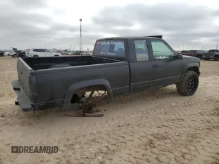 1994 GMC Sierra 1500 z VIN 2GTEK19K7R1531515, wystawiony jako Copart lot #45211685 z przebiegiem 286 840 mil mil oraz Szkoda całkowita • Salvage title. Historia ofert i sprzedaży dostępna na DreamBid. Obrazek 3.