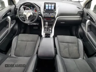 2022 Mitsubishi Eclipse Cross SE z VIN JA4ATWAA1NZ066303, wystawiony jako Copart lot #46304885 z przebiegiem 57 017 mil mil oraz Czysty tytuł • Clean title. Historia ofert i sprzedaży dostępna na DreamBid. Obrazek 8.