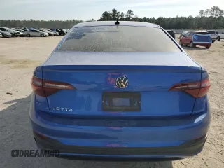 2024 Volkswagen Jetta Sport z VIN 3VWBM7BU8RM007601, wystawiony jako Copart lot #49844635 z przebiegiem 16 444 mil mil oraz Szkoda całkowita • Salvage title. Historia ofert i sprzedaży dostępna na DreamBid. Obrazek 6.