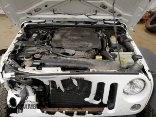 2018 Jeep Wrangler JK Unlimited Sport S with VIN 1C4BJWDG8JL828961, listed as a Copart auction lot 80446474 with 74,577 mi miles and Salvage Title. Bid and sale history available at carsss.com. Image 11.