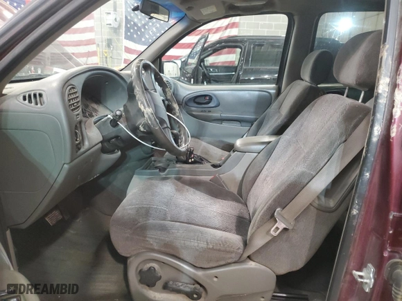 2004 Chevrolet TrailBlazer LS with VIN 1GNDT13SX42289904, listed as a Copart auction lot 44515225 with 165,168 mi miles and Salvage Title. Bid and sale history available at carsss.com. Image 7.