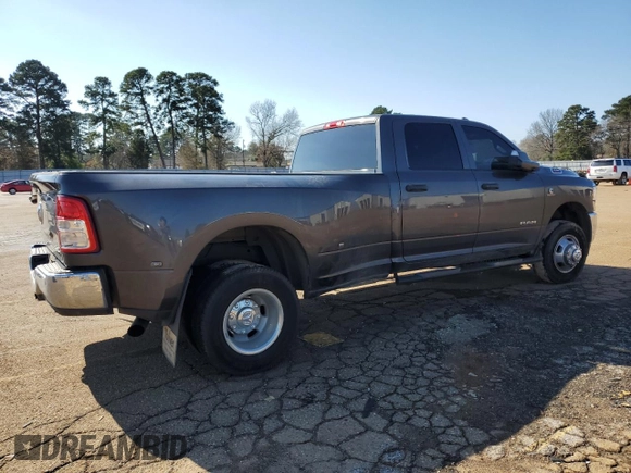 2022 Ram 3500 Tradesman with VIN 3C63RRGL5NG113458, listed as a Copart auction lot 42507235 with 88,147 mi miles and Salvage Title. Bid and sale history available at carsss.com. Image 3.