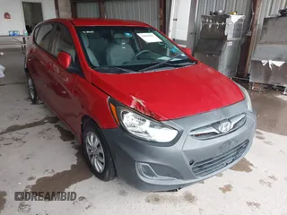2013 Hyundai Accent GS z VIN KMHCT5AE1DU118161, wystawiony jako IAAI lot #42470062 z przebiegiem 161 903 mil mil oraz . Historia ofert i sprzedaży dostępna na DreamBid. Obrazek 1.