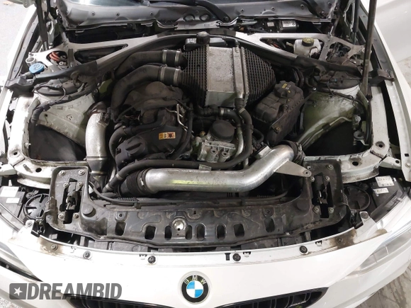 2017 BMW M4 with VIN WBS3R9C5XHK709445, listed as a IAAI auction lot 39303430 with 59,095 mi miles. Bid and sale history available at carsss.com. Image 10.