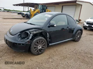 2008 Volkswagen Beetle S с VIN 3VWRW31C58M520619, выставлен на аукционе Copart как лот 60494775 с пробегом 181 959 миль миль и Списание • Salvage title. История ставок и продаж доступна на DreamBid. Изображение 1.
