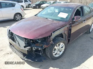 2018 Kia Optima LX with VIN 5XXGT4L32JG205631, listed as a IAAI auction lot 41861172 with 73,702 mi miles. Bid and sale history available at carsss.com. Image 6.