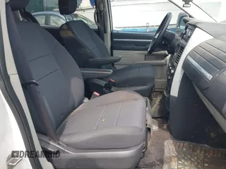 2010 Dodge Grand Caravan SE with VIN 2D4RN4DE1AR207867, listed as a IAAI auction lot 41826730 with 273,438 mi miles and . Bid and sale history available at DreamBid. Image 5.