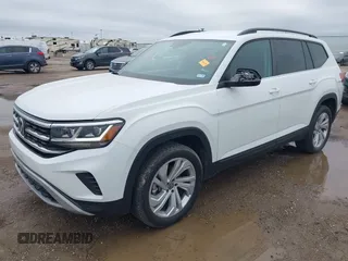 2023 Volkswagen Atlas SE с VIN 1V2WP2CA2PC527423, выставлен на аукционе IAAI как лот 41929349 с пробегом 33 884 миль миль и . История ставок и продаж доступна на DreamBid. Изображение 17.