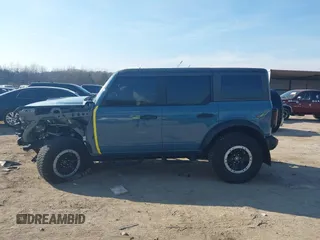 2023 Ford Bronco с VIN 1FMEE5DH3PLB53030, выставлен на аукционе IAAI как лот 41485605 с пробегом 38 808 миль миль и . История ставок и продаж доступна на DreamBid. Изображение 14.