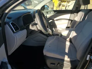 2021 Hyundai Tucson Value с VIN KM8J33A49MU353247, выставлен на аукционе Copart как лот 47199755 с пробегом 58 471 миль миль и Списание • Salvage title. История ставок и продаж доступна на DreamBid. Изображение 7.