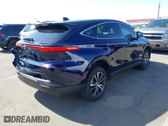 2024 Toyota Venza LE z VIN JTEAAAAH7RJ160035, wystawiony jako IAAI lot #42045367 z przebiegiem 11 788 mil mil oraz . Historia ofert i sprzedaży dostępna na DreamBid. Obrazek 4.