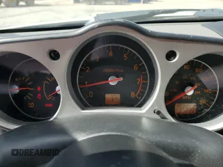 2006 Nissan 350Z Touring z VIN JN1AZ36A56M450937, wystawiony jako Copart lot #56544955 z przebiegiem 102 027 mil mil oraz Szkoda całkowita • Salvage title. Historia ofert i sprzedaży dostępna na DreamBid. Obrazek 9.