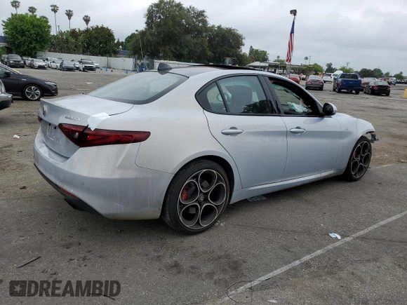 2022 Alfa Romeo Giulia Ti with VIN ZARFAMBN3N7660285, listed as a Copart auction lot 55063053 with 7,732 mi miles. Bid and sale history available at carsss.com. Image 3.