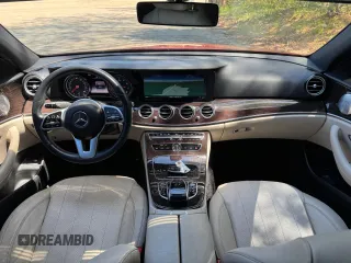 2019 Mercedes-Benz E 300 with VIN WDDZF4JB6KA617192, listed as a Copart auction lot 56925515 with 73,411 mi miles and Clean Title. Bid and sale history available at DreamBid. Image 9.