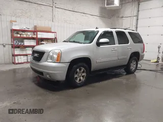 2011 GMC Yukon SLE with VIN 1GKS2AE01BR233860, listed as a IAAI auction lot 41838392 with 226,611 mi miles. Bid and sale history available at carsss.com. Image 17.