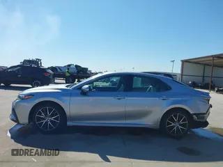 2023 Toyota Camry SE z VIN 4T1G11AK5PU785700, wystawiony jako IAAI lot #41845003 z przebiegiem 21 207 mil mil oraz . Historia ofert i sprzedaży dostępna na DreamBid. Obrazek 15.