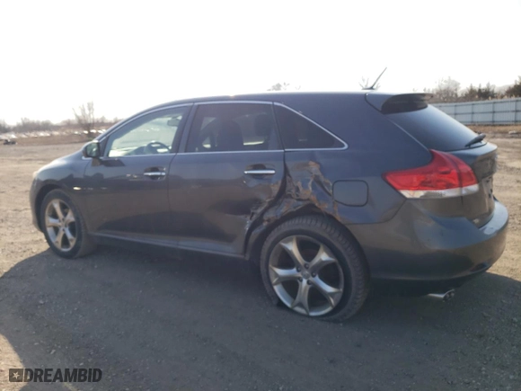 2010 Toyota Venza with VIN 4T3ZK3BB5AU021327, listed as a Copart auction lot 48982255 with 324,452 mi miles and Salvage Title. Bid and sale history available at carsss.com. Image 2.