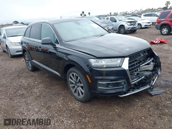 2017 Audi Q7 Premium Plus with VIN WA1LAAF71HD023838, listed as a IAAI auction lot 41924707 with 107,785 mi miles. Bid and sale history available at carsss.com. Image 1.