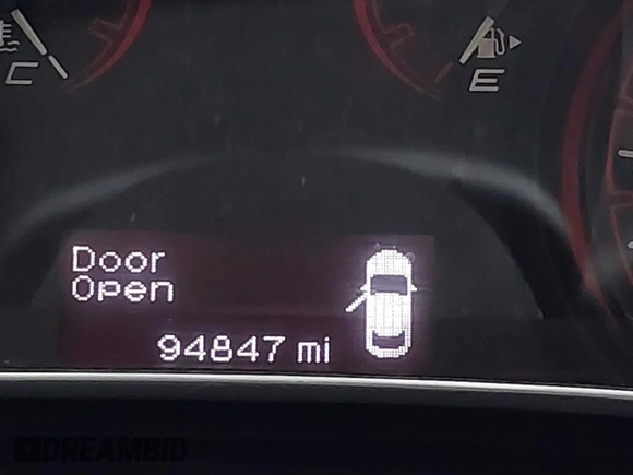 2015 Dodge Dart SXT с VIN 1C3CDFBB8FD227817, выставлен на аукционе IAAI как лот 42245387 с пробегом 94 847 миль миль и . История ставок и продаж доступна на DreamBid. Изображение 15.