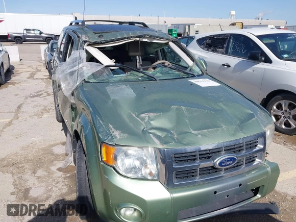 2010 Ford Escape Hybrid z VIN 1FMCU5K36AKC06804, wystawiony jako IAAI lot #38514316 z przebiegiem Nie podano mil oraz . Historia ofert i sprzedaży dostępna na DreamBid. Obrazek 6.