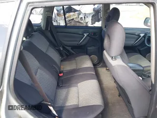2005 Toyota RAV4 with VIN JTEHD20V550045159, listed as a IAAI auction lot 42119374 with 111,611 mi miles. Bid and sale history available at carsss.com. Image 8.