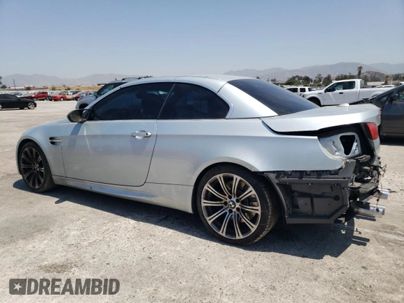 2008 BMW 3 Series M3 z VIN WBSWL93588P331272, wystawiony jako Copart lot #64415684 z przebiegiem 102 565 mil mil oraz Szkoda całkowita • Salvage title. Historia ofert i sprzedaży dostępna na DreamBid. Obrazek 2.
