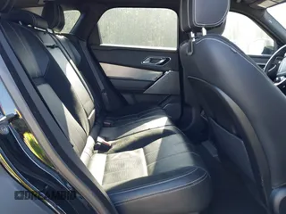2019 Land Rover Range Rover Velar R-Dynamic SE with VIN SALYL2EX7KA784128, listed as a IAAI auction lot 41929807 with 62,401 mi miles. Bid and sale history available at carsss.com. Image 6.