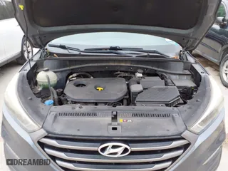 2016 Hyundai Tucson SE with VIN KM8J33A47GU128524, listed as a IAAI auction lot 42078880 with 147,227 mi miles. Bid and sale history available at carsss.com. Image 10.